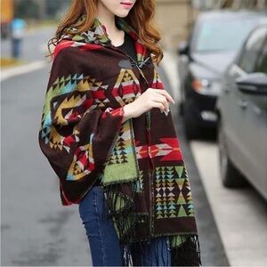 Yellowstone Native American Aztec Tribal Print Fringed Faux Cashmere Cape w/Hood